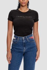 TOMMY JEANS Czarny damski t-shirt. Czarne t-shirty Tommy Jeans, s, bez wzorów, z jeansu, bez kołnierzyka, bez ramiączek. W wyprzedaży za 104,99 zł.