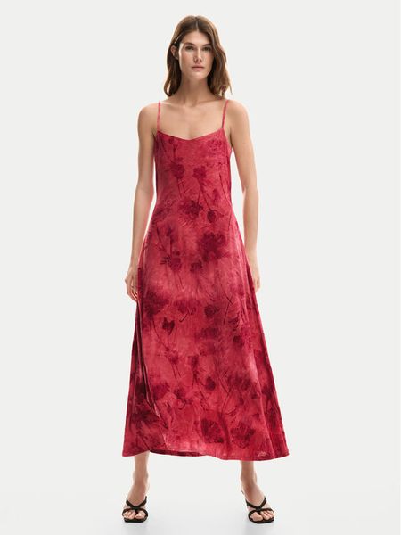 Desigual Sukienka letnia Madison 26SWVK01 Czerwony Regular Fit. Czerwone sukienki Desigual, na lato, xs, bez wzorów, z syntetyku, bez kołnierzyka, bez ramiączek. Za 639,99 zł.