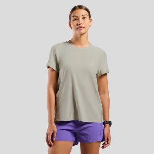 Koszulka damska Odlo ZEROWEIGHT CHILL-TEC T-shirt. Białe bluzki ODLO, bez wzorów, bez kołnierzyka, bez ramiączek. Za 219,38 zł.