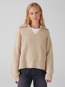OPUS Sweter w kolorze beżowym rozmiar: 40. Brązowe swetry oversize Opus, bez wzorów, z wełny, bez ramiączek. Za 250,35 zł.