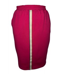 Różowa dresowa spódnica Bea na gumce OSTATNIE SZTUKI PLUS SIZE XXL. Czerwone spódnice Moda Size Plus Iwanek, l, z aplikacjami, z bawełny, eleganckie, plus size, midi. W wyprzedaży za 49,90 zł.