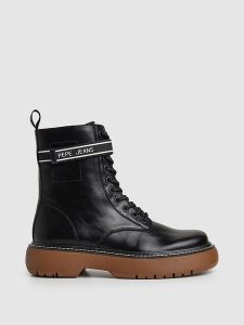 Pepe Jeans FOOTWEAR Botki "Yoko" w kolorze czarnym rozmiar: 37. Czarne botki Pepe Jeans FOOTWEAR, bez wzorów, z jeansu, bez obcasa, na platformie, bez zapięcia. Za 259,74 zł.