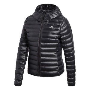 Varilite Down Jacket. Czarne kurtki ADIDAS, xs, bez wzorów, z puchu, bez kaptura. W wyprzedaży za 451,00 zł.