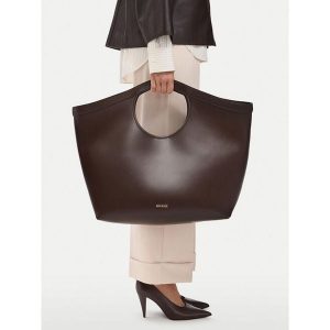 Torebka GINO ROSSI. Brązowe shopper bag Gino Rossi, bez wzorów, bez dodatków. Za 299,99 zł.