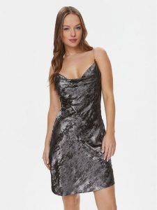 Guess Sukienka koktajlowa Akilina W4RK77 WFQA0 Kolorowy Slim Fit. Sukienki Guess, xl, z aplikacjami, z syntetyku, wizytowe, bez kołnierzyka, bez ramiączek. Za 619,99 zł.