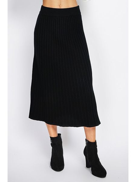 ASSUILI Kaszmirowa spódnica w kolorze czarnym rozmiar: 40. Czarne spódnice Assuili, bez wzorów, z kaszmiru, klasyczne, midi. Za 140,20 zł.