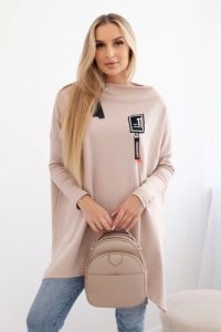 Bluza oversize z asymetrycznymi bokami beżowa. Brązowe bluzy KESI, l, bez wzorów, z bawełny, bez kaptura. Za 209,11 zł.
