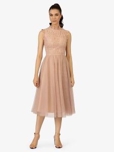 APART Sukienka w kolorze beżowym rozmiar: 40. Brązowe sukienki Apart, bez wzorów, z koronki, bez kołnierzyka, bez ramiączek, midi. Za 165,99 zł.