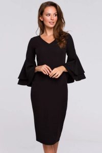 Sukienka elegancka wieczorowa midi z bufiastymi rękawami czarna. Czarne sukienki Makover, m, bez wzorów, eleganckie, bez kołnierzyka, bez ramiączek, midi, dopasowane. Za 289,00 zł.