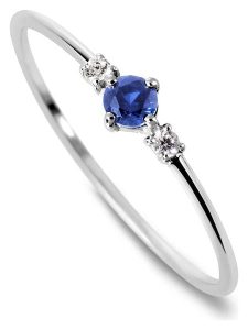 OR Carats Złoty pierścionek z diamentem i szafirem rozmiar: 60. Niebieskie pierścionki OR Carats, z diamentem, złote. Za 630,99 zł.