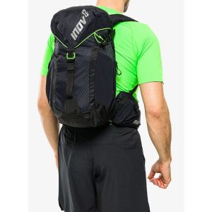 Plecak turystyczny Inov-8 VentureLite 25 - black/green. Czarne plecaki Inov-8. Za 471,99 zł.