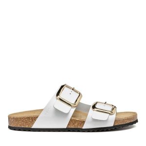 Klapki Geox. Białe klapki Geox, bez wzorów, bez obcasa. Za 399,99 zł.