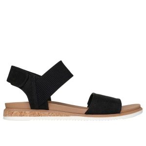 Sandały damskie Skechers BOBS Desert Kiss Low - Top Look. Czarne sandały Skechers, bez wzorów, bez obcasa, bez zapięcia. Za 264,00 zł.