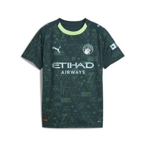 Młodzieżowa czwarta koszulka Manchester City 25/26 PUMA. Zielona bluzki Puma, m, bez wzorów, młodzieżowe, bez kołnierzyka, bez ramiączek. Za 349,00 zł.
