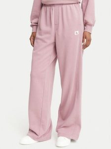 Calvin Klein Jeans Spodnie dresowe LV047H224G Różowy ciemny Regular Fit. Czerwone spodnie dresowe Calvin Klein Jeans, m, bez wzorów, z bawełny. Za 409,99 zł.