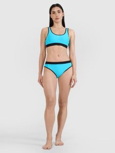 4F Dół od bikini damski - niebieski XL. Niebieskie bikini 4f, bez wzorów, z elastanu. W wyprzedaży za 59,99 zł.