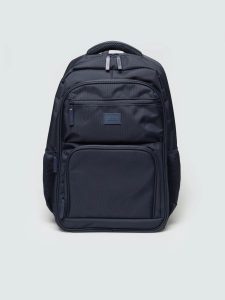 Plecak sportowy granatowy amerigos 403. Niebieskie plecaki Big Star. Za 179,99 zł.