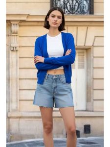 ASSUILI Kardigan w kolorze niebieskim rozmiar: 38. Niebieskie kardigany Assuili. Za 100,99 zł.