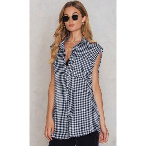 Boohoo Koszula w kratę bez rękawów - Multicolor. Koszule marki Boohoo. W wyprzedaży za 24,28 zł.