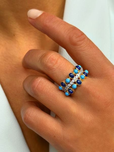 Les Petites Précieuses Pozłacany pierścionek z lapis lazuli rozmiar: 58. Niebieskie pierścionki Les Petites Précieuses, z lazurytem, pozłacane. Za 304,99 zł.