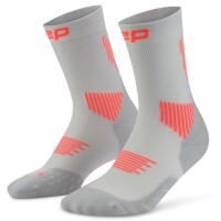 Damskie krótkie skarpety kompresyjne sportowe Core Run do połowy łydki CEP. Szare skarpetki CEP, bez wzorów, z elastanu. Za 84,00 zł.