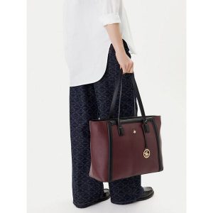 Torebka Beverly Hills Polo Club. Czerwone shopper bag Beverly Hills Polo Club, bez wzorów, bez dodatków. Za 229,99 zł.