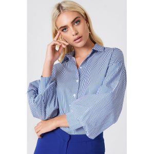 Trendyol Koszula w paski z bufiastym rękawem - Blue,Multicolor. Koszule marki Trendyol. W wyprzedaży za 50,47 zł.