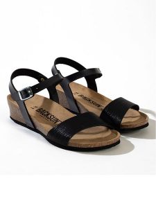 BACKSUN Sandały "Calabria" w kolorze czarnym na koturnie rozmiar: 36. Czarne sandały Backsun, bez wzorów, z materiału, z otwartym noskiem, bez obcasa, na koturnie, bez zapięcia. Za 130,99 zł.