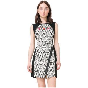 Desigual Kobiety Ubierają Vest Oregon 71V2Yp1 2000 (Rozmiar 38). Spódnice marki Desigual. W wyprzedaży za 150,00 zł.