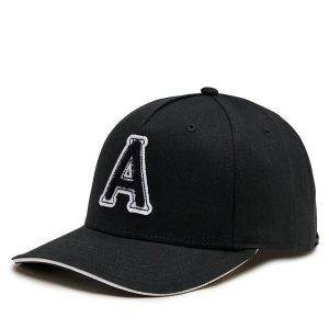 Czapka z daszkiem Alpha Industries. Czarne czapki Alpha Industries, bez wzorów. Za 99,99 zł.