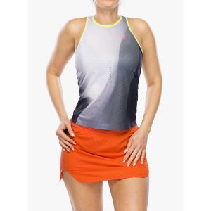 Top damski Compressport Performance Singlet. Czarne topy Compressport, bez wzorów, sportowe, bez kołnierzyka, bez ramiączek. Za 188,99 zł.