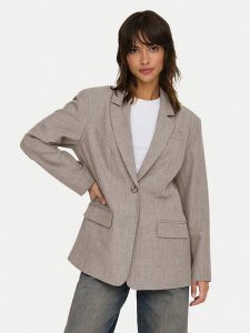 ONLY Marynarka Linda 15328158 Beżowy Oversize. Brązowe marynarki i żakiety ONLY, l, bez wzorów, z syntetyku. Za 279,99 zł.