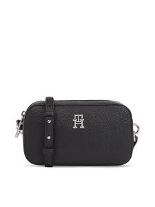 Tommy Hilfiger Torebka Th Emblem Camera Bag AW0AW15179 Czarny. Czarne listonoszki TOMMY HILFIGER, bez wzorów, ze skóry, bez dodatków. Za 269,99 zł.