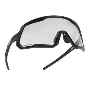 Okulary Gist Mask. Czarne okulary przeciwsłoneczne GIST. Za 294,27 zł.