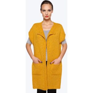 Kardigan w kolorze musztardowym. Kardigany marki Far Far Fashion. W wyprzedaży za 84,95 zł.