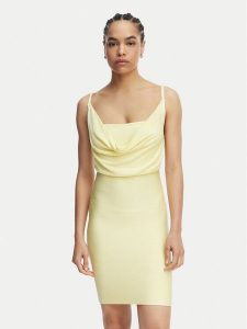 Guess Sukienka koktajlowa W6GK83 Z0686 Żółty Slim Fit. Żółte sukienki Guess, xxl, z aplikacjami, z wiskozy, wizytowe, bez kołnierzyka, bez ramiączek. Za 614,99 zł.