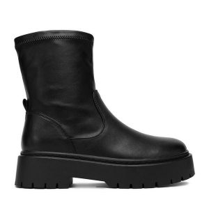 Botki DeeZee. Czarne botki DeeZee, bez wzorów, bez obcasa, na płaskiej podeszwie, bez zapięcia. Za 229,99 zł.
