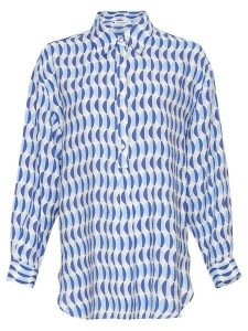 MOSS COPENHAGEN Bluzka "Maretha" w kolorze niebieskim rozmiar: S/M. Niebieskie bluzki Moss Copenhagen, m, bez wzorów, z wiskozy, klasyczne, bez kołnierzyka, bez ramiączek. Za 74,99 zł.