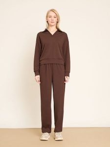 BGN Bluza w kolorze brązowym rozmiar: 40. Brązowe bluzy BGN, bez wzorów, bez kaptura. Za 165,99 zł.