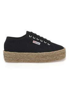 Superga Sneakersy w kolorze czarnym rozmiar: 41. Czarne trampki Superga, bez wzorów, bez zapięcia. Za 175,67 zł.