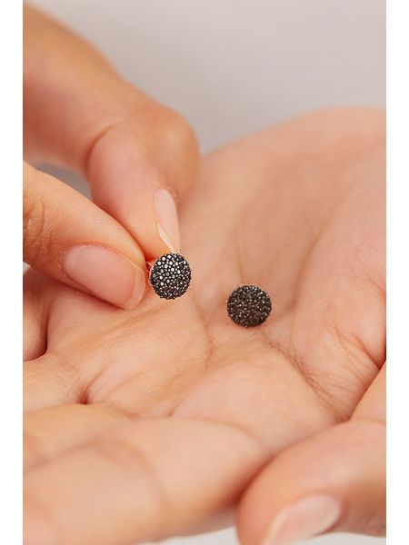 Heliophilia Pozłacane kolczyki-wkrętki z cyrkoniami rozmiar: onesize. Czarne kolczyki Heliophilia, z cyrkonią, pozłacane. Za 100,28 zł.