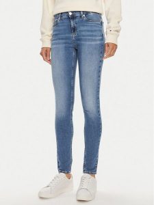 Tommy Jeans Jeansy Nora DW0DW19255 Niebieski Skinny Fit. Niebieskie jeansy Tommy Jeans, bez wzorów, z bawełny. Za 279,99 zł.