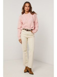 Soft Cashmere Sweter w kolorze jasnoróżowym rozmiar: 36/38. Różowe swetry oversize Soft Cashmere, bez wzorów, z kaszmiru, bez ramiączek. Za 113,10 zł.