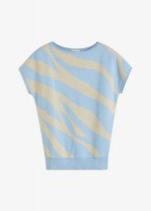 Sweter z dzianiny o splocie drobnych oczek, z połyskującą nitką. Niebieskie swetry klasyczne bonprix, z dzianiny, bez kołnierzyka. Za 47,99 zł.