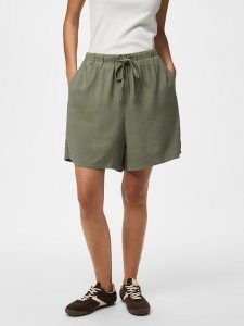 Pieces Szorty w kolorze khaki rozmiar: S. Brązowe szorty Pieces, bez wzorów. Za 83,42 zł.