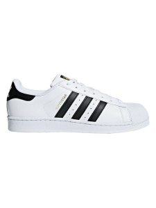 Adidas Skórzane sneakersy "Superstar" w kolorze biało-czarnym rozmiar: 47 1/3. Białe trampki ADIDAS, bez wzorów, bez zapięcia. Za 253,54 zł.
