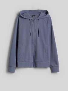 4F Bluza dresowa relaxed z kapturem damska - denim L. Niebieskie bluzy 4f, l, bez wzorów, z denimu, z kapturem. Za 169,99 zł.