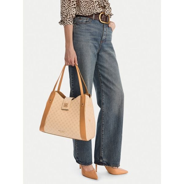 Torebka Nine West. Brązowe torebki klasyczne Nine West, bez wzorów, bez dodatków. Za 279,99 zł.