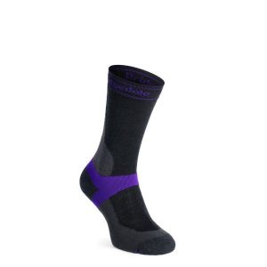 Skarpety damskie Bridgedale MTB Mid Season Weight T2 Merino Sport Boot. Czarne skarpetki Bridgedale, bez wzorów. Za 87,99 zł.