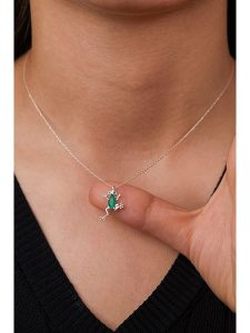 Heliophilia Srebrny naszyjnik z zawieszką - dł. 42 cm rozmiar: onesize. Szare naszyjniki Heliophilia, z cyrkonią, srebrne. Za 100,99 zł.